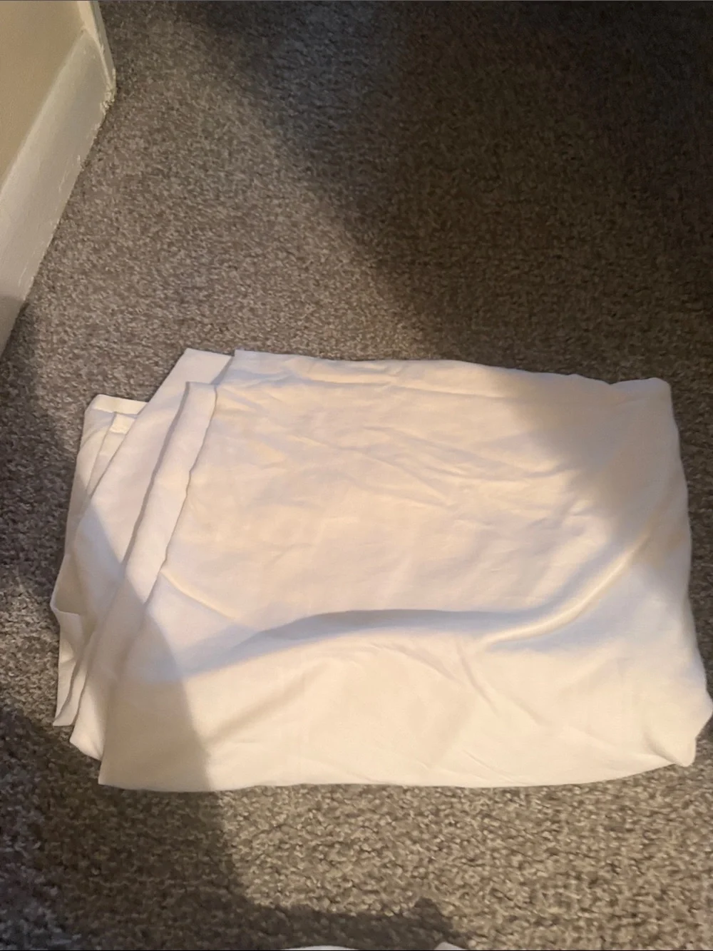 3 Classic White flat bed sheets  - Neutral Bedding